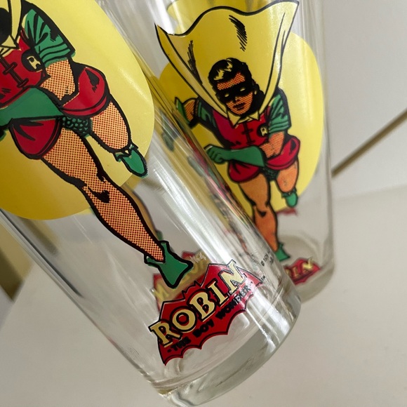 Vintage 1970s Pepsi Robin Superhero Glass Set Retro Kitchen Dining Ware - Picture 5 of 10